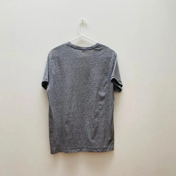 Old Navy - Soft Washed Grey Toucan T-shirt - Picture 7 of 7